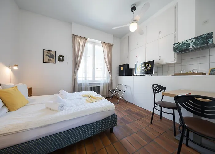 Πανσιόν Al Festival *